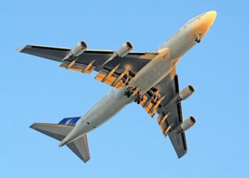 United Airlines Holdings Inc. ha experimentado tres incidentes con sus aviones Boeing en el espacio de una semana, siendo el último incidente cuando un avión se salió de la pista de rodaje poco después de aterrizar