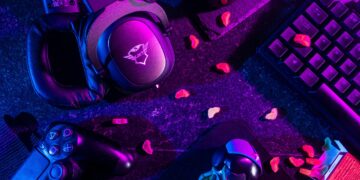 Las ventajas y desventajas de jugar en línea con amigos frente a jugar solo.