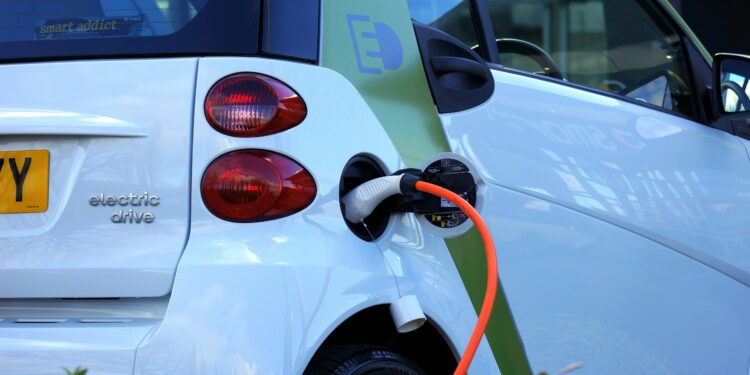 Selecciones Principales: Autos Eléctricos Pequeños para 2024