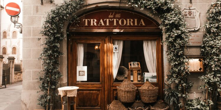 Embarcarse en una Odisea Veneciana: Explorando el Nuevo Hogar del Selecto Aperitivo