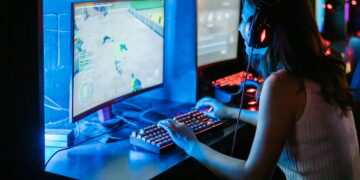 Comprar un Monitor de Juegos: ¿Nuevo o Usado? Analizando los Pros y Contras y Explorando las 5 Mejores Marcas